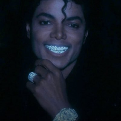 lunavisualova's profile picture. 