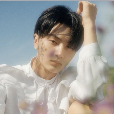 tupaacapriO's profile picture. і᥎ᥡ's іs һᥱrᥱ ₍^. .^₎⟆ • 제이의 아내가 왔어요 ~~ 
 𝜗𝜚 ‧ jAyyiiEe ₊˚ ⊹ 181025 INA -