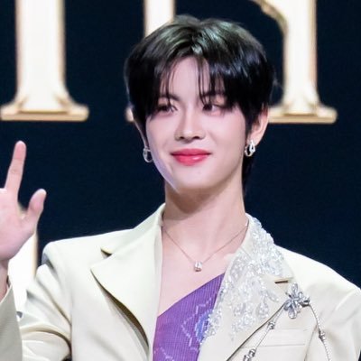 @9422JIN
