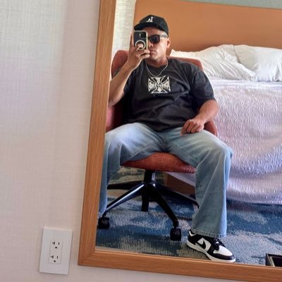 santizo_chris's profile picture. 🇬🇹