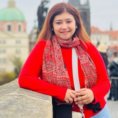 RuchiraC's profile picture. National Secretary, AICC - Communication, Publicity, Media | Fellow @KASonline, @ACYPL, LAMP | Author : Bharat Jodo Yatra @HarperCollins