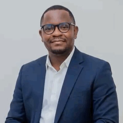 haroldadjaho's profile picture. Internet Jedi, entrepreneur, lecturer, researcher, consultant, proud dad and strategy enthusiast.