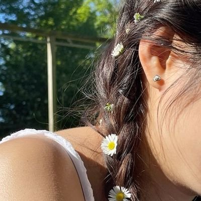 GoldenGirl__1's profile picture. dear diary 📚
documenting my mundane thoughts n likes arbitrarily  🗯🪻