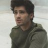 zaynfalls28's profile picture. bonita, triste e antisocial.