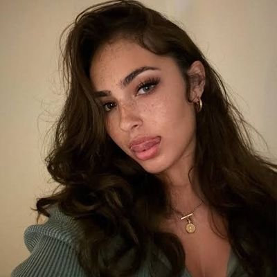 Scarlett_Jonane's profile picture. Easy going