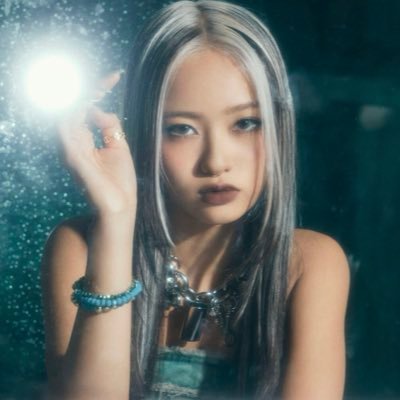 ix7p12516's profile picture. 09 / YURI寄りの束推し𓂃🥀𓈒𓏸 新アカウント✨️事情があってFC入れてないです😭答えられないことは無いので気になったら聞いてください🙇‍♀️