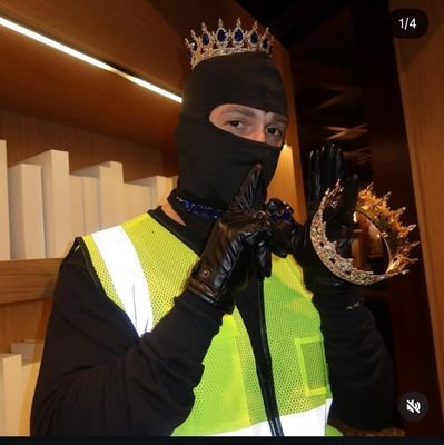 mertsilvaa's profile picture. Yalnız kalıp otuzbir çekmek istiyordu.