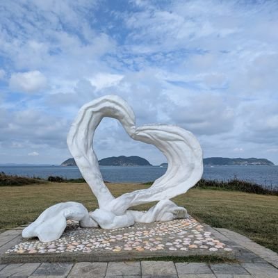 okada77ryo's profile picture. 成人済みな腐。
俳優中島裕翔さんを全力で応援しています🩵