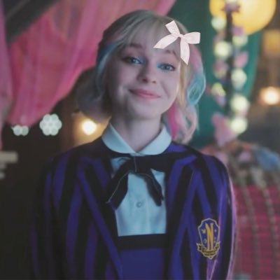 appledashlovr69's profile picture. she/her unlabled? lesbian? bi? idk | wednesday | lis | tlou | arcane ⋆𖦹°⭒˚⚢°⋆ priv: @racoonsareepic