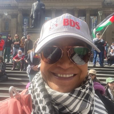 Tauwhituvtcm's profile picture. if I follow u back and u dm me, that’s a block