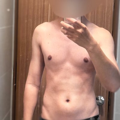 junwei17863's profile picture. 原 @junwei17763
靠杯阿 被鎖了
重新來🤣 訊息會炸 請+ig
陌生訊息已開啟，可約拍攝/臉照請
178/63 17/5翹
#未滿18歲請勿觀看 #台中 #新竹