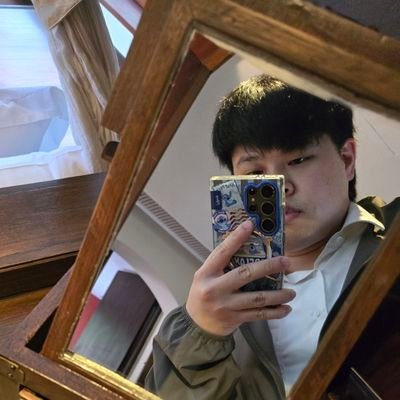 bassuthirat's profile picture. 1995 | ᴛʜᴀɪ | ☯️ | ForEVER 💚 | Jeremy Zucker | Lauv | Christian French | BBNO$ | Alexander23 | (⁠ಠ⁠_⁠ಠ⁠)⁠━⁠☆ ﾟ⁠.⁠*⁠･⁠｡ﾟ ⊂ 🇵🇸 🇸🇩 ⊃