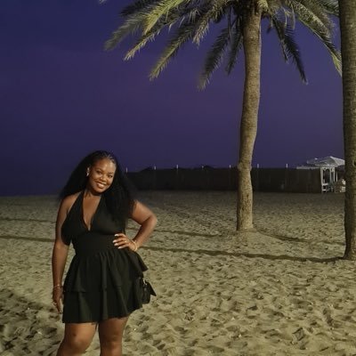 lrn_lvrz's profile picture. 🦋