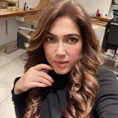 varsha_khanna2's profile picture. 