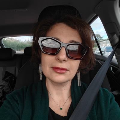Barbiero's profile picture. Co-founder of NewtVision, TYPO3 enthusiast, Web Designer / Web Specialist/ Typo3 Configurator! Love my job!
Ahimè SM come compagna!
