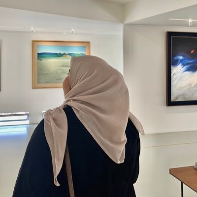 haymput's profile picture. Pemeluk kenangan~ . . If you are not able to be the best, be different 💛