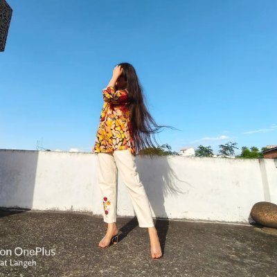 ShreyaLangehhh's profile picture. Dogra, Rajput, Kathua, J&K
Miles to go before I sleep... 🍁🦋