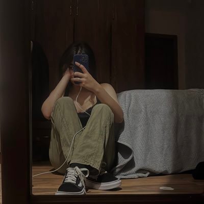 agrofob's profile picture. looking for the milk of human kindness.