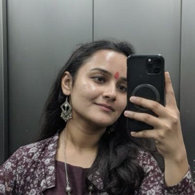 Aakashi_123's profile picture. A kudi that's a blend of it all 🎀                        DM for collaborations