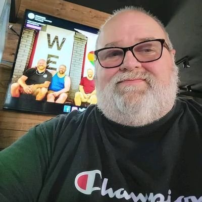 ElisabethD71104's profile picture. Have you gotten your winning package from FedEx company yet?

let me know if it no or yes?