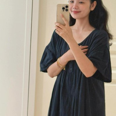 anfqpzu's profile picture. Stay away from those who belittle your ideals. Narrow-minded people often do this. Great people will make you realize that you can also become better.