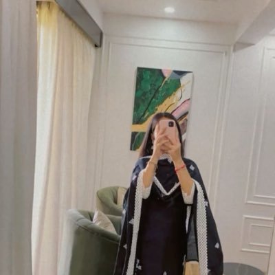Mishal761509's profile picture.