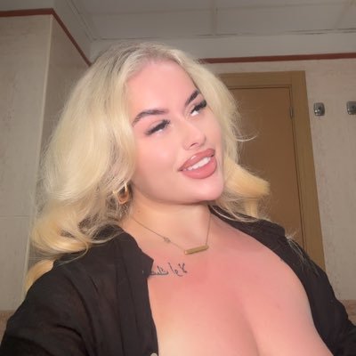 kinkybx1's profile picture. NO MEETS|making dicks disappear since 2013💦😈|🚨UK|professional toe curler 🫣