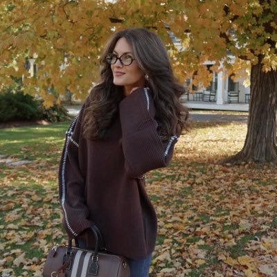 max is in his christian girl autumn era Profile