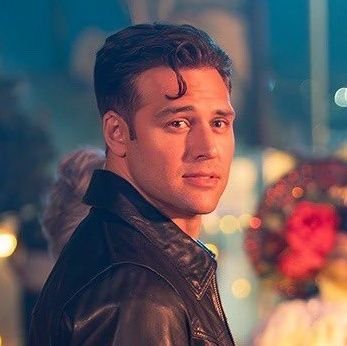 Aldron_Dercury's profile picture. https://t.co/COwJmQ5KGb