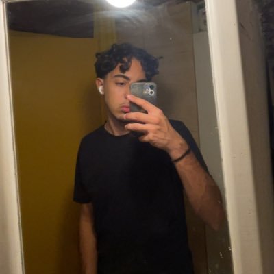 arthurrr_kl's profile picture. 