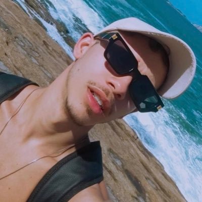 Uengli's profile picture. 