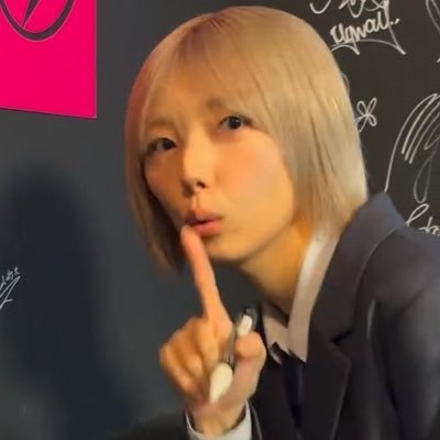 pandano_mousou's profile picture. 妄ツイを書いてみたい人。 べったー/https://t.co/q5D7e4fTg4【@pandano_sub_】