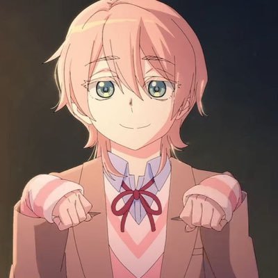 itaitaita04's profile picture. 18⬆️ 🐝🐝🐝