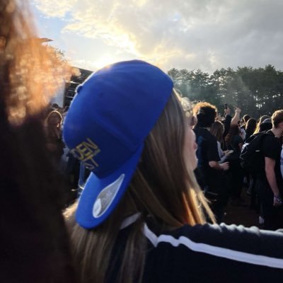 sh3ita's profile picture. 