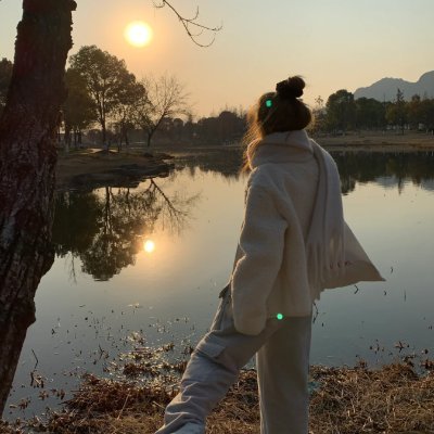 erhardt_sabrina's profile picture. I would rather regret doing something than regret missing out on something.