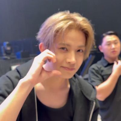 s_heesrries's profile picture. 