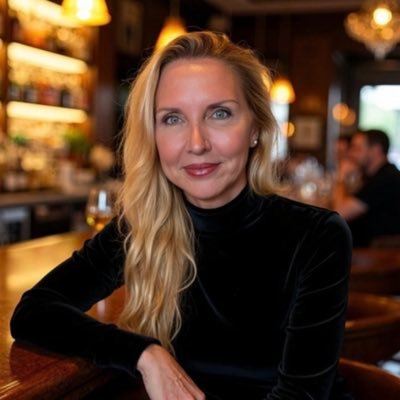 JenniferShana20's profile picture. 