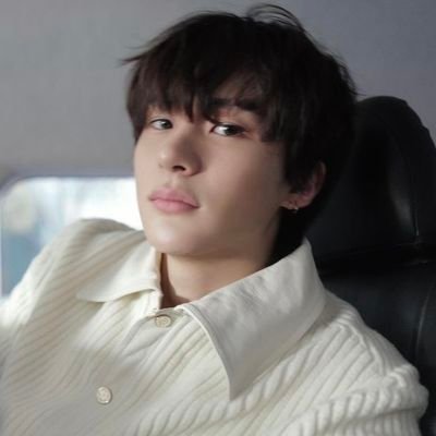 antonmatoes's profile picture. anton. nton !! ^__^ chio :333 mbleeepp :o TONY!!!!!!!!