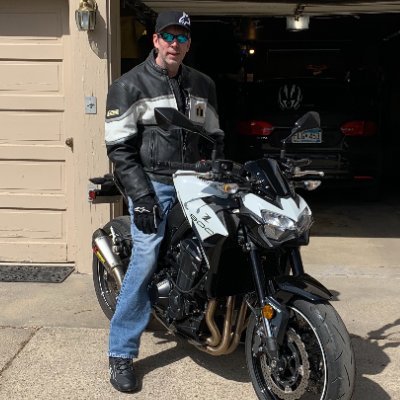 SeanSS1970's profile picture. ☀️♉️🌛 #Triumph_motorcycles 🍿 80's horror and sci-fi. #Fridaythe13th #Demons 🖤 Misfit women @TheMoon 🌙 Corvids 🐦⬛ 80s 90s #Alternative