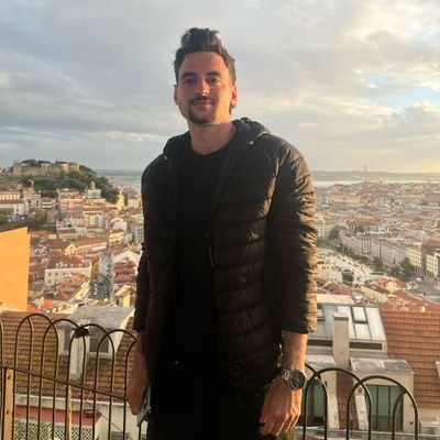SergioSharky's profile picture. Vibe Coding Social Apps & Brands | Founder @SharkyWorld | Marketing @GenLayer | OG @PudgyPenguins | Believer IA Agents, DAOs, Network States, Consumer Crypto