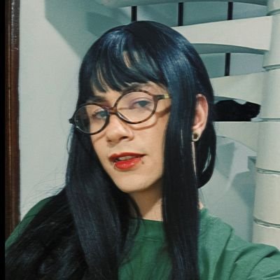 ittscass's profile picture. Não-binarie - segundo meu Spotify 'princesinha do pilates, trap e emo brasileiro'
