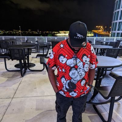 kjf_cs's profile picture. 20 • 🌐 🥁