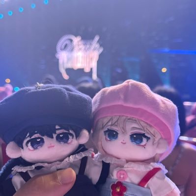 plli_rere's profile picture. akun khusus bucin plave 💙💜💓❤️🖤 | 💙💜💙|💙💓|🖤💙