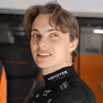 victoreeegurl's profile picture. 22