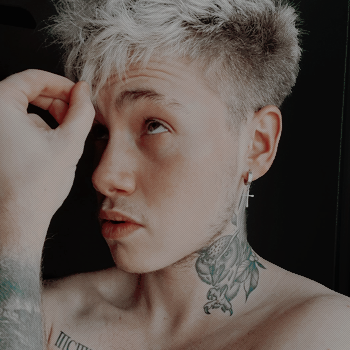 J4R4N4S's profile picture. ⠀⠀ ⠀⠀⠀ ⠀⠀ ⠀yo no soy de esos que te va 𝘥͟𝘦͟𝘴͟𝘷͟𝘢͟𝘳͟𝘪͟𝘢͟𝘯͟𝘥͟𝘰