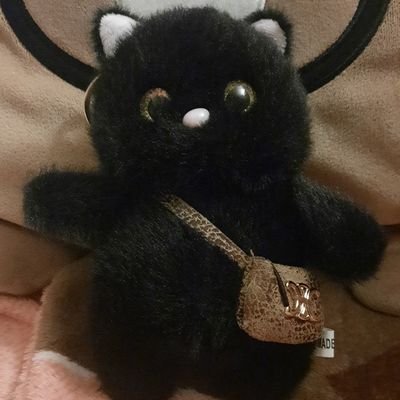 Yoj_min_12's profile picture. 