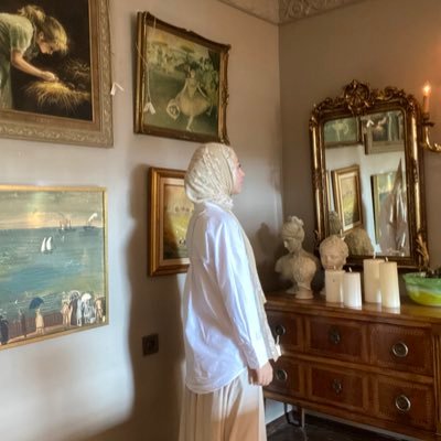 senaaagunduzz's profile picture. gârip.