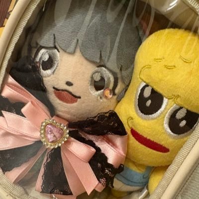 Deco_s_bar's profile picture. 🍃🥜/🧲🍮/Ω👭/🐥⸒⸒/ガチ恋さんlovely♡/本物Y2K/#里の民パンこね部/#里の民手芸部 ※無言フォロー失礼します。 日常▶︎@chanmamey2k お気軽にどうぞ