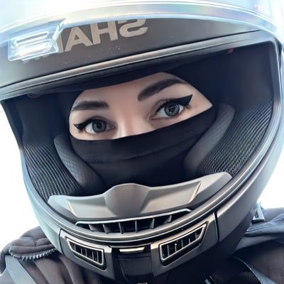 Kawasaki__666's profile picture. Избыток правды наполняет сердце грустью, а разум безумием