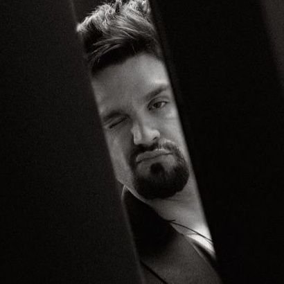 maziiinhacastro's profile picture. • Luan seguiu 23/04/2021 e o Léo 17/08/2025 • É como se esse amor me desse asas pra viajar em paz ☄️🚀  @luansantana & @leofogueteofc